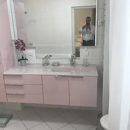 Hala Apartment